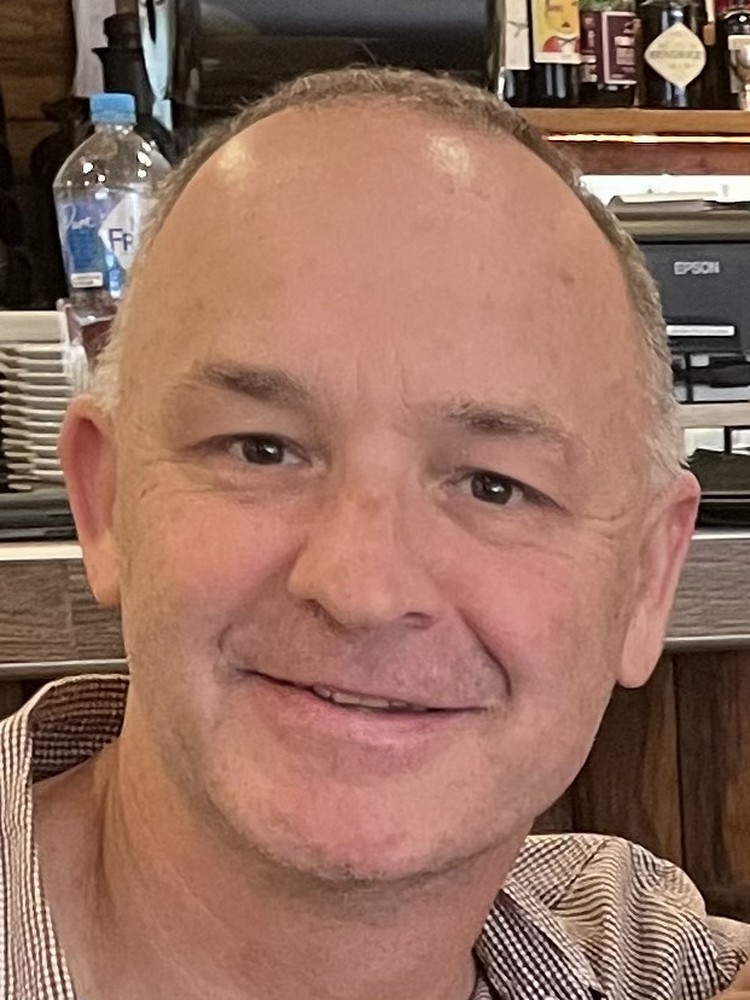 Portrait of Mark, founder of Physio Growth Partner
